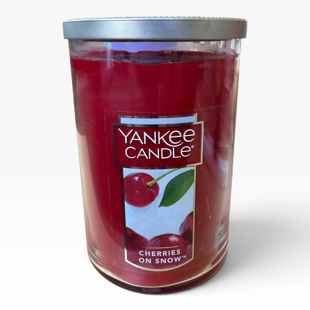 Yankee Candle "CHERRIES ON SNOW" Large Jar 22 Oz Candle